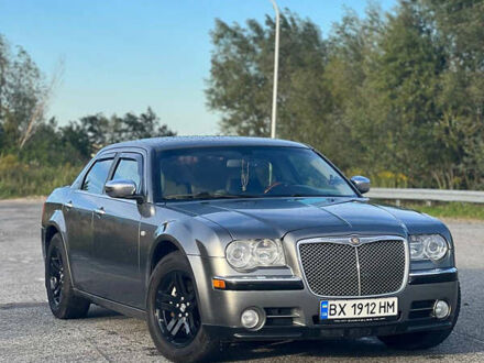 Сірий Крайслер 300C, об'ємом двигуна 2.99 л та пробігом 230 тис. км за 9000 $, фото 1 на Automoto.ua