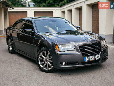 Крайслер 300C 2014 в Виннице на Automoto.ua Серый Крайслер 300C, объемом двигателя 3.6 л и пробегом 198 тыс. км за 11900 $, фото 1 на Automoto.ua