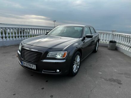 Крайслер 300C 2014 у Одесі на Automoto.ua Сірий Крайслер 300C, об'ємом двигуна 3.6 л та пробігом 165 тис. км за 11800 $, фото 1 на Automoto.ua