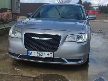 Крайслер 300C 2017 в Ивано-Франковске на Automoto.ua Серый Крайслер 300C, объемом двигателя 3.6 л и пробегом 48 тыс. км за 16000 $, фото 1 на Automoto.ua