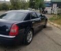Синий Крайслер 300C, объемом двигателя 2.74 л и пробегом 150 тыс. км за 6000 $, фото 1 на Automoto.ua
