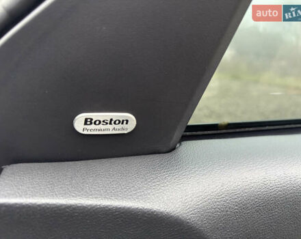 Синий Крайслер 300C, объемом двигателя 3.5 л и пробегом 150 тыс. км за 8700 $, фото 7 на Automoto.ua