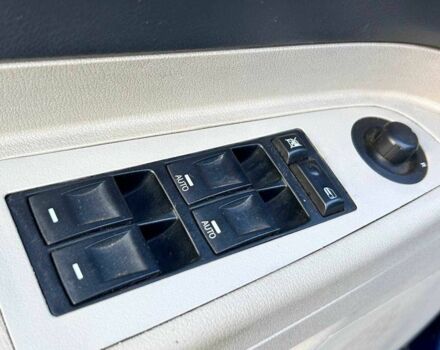 Синій Крайслер 300C, об'ємом двигуна 2.7 л та пробігом 220 тис. км за 7600 $, фото 10 на Automoto.ua