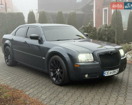 Синий Крайслер 300C, объемом двигателя 3.5 л и пробегом 150 тыс. км за 8700 $, фото 1 на Automoto.ua