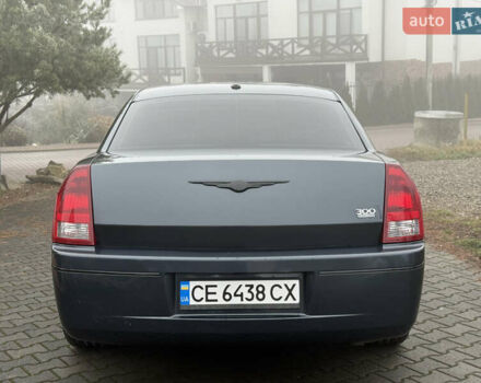 Синий Крайслер 300C, объемом двигателя 3.5 л и пробегом 150 тыс. км за 8700 $, фото 3 на Automoto.ua