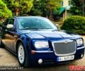 Синий Крайслер 300C, объемом двигателя 2.7 л и пробегом 260 тыс. км за 6950 $, фото 1 на Automoto.ua