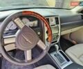 Синий Крайслер 300C, объемом двигателя 2.74 л и пробегом 180 тыс. км за 7500 $, фото 4 на Automoto.ua