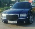 Синий Крайслер 300C, объемом двигателя 2.74 л и пробегом 180 тыс. км за 8100 $, фото 1 на Automoto.ua