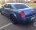 Синій Крайслер 300C, об'ємом двигуна 2.7 л та пробігом 216 тис. км за 5300 $, фото 1 на Automoto.ua