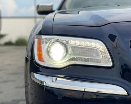 Синій Крайслер 300C, об'ємом двигуна 3 л та пробігом 159 тис. км за 6800 $, фото 8 на Automoto.ua