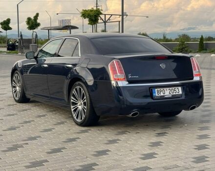 Синій Крайслер 300C, об'ємом двигуна 3 л та пробігом 159 тис. км за 6800 $, фото 3 на Automoto.ua