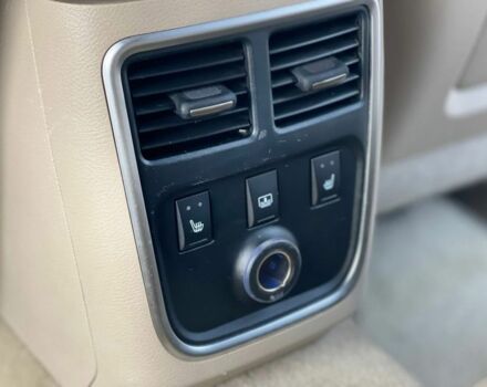 Синій Крайслер 300C, об'ємом двигуна 3 л та пробігом 159 тис. км за 6800 $, фото 19 на Automoto.ua