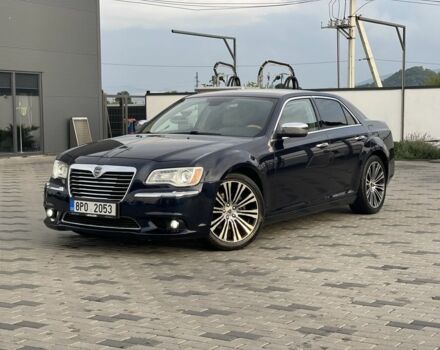 Синий Крайслер 300C, объемом двигателя 3 л и пробегом 160 тыс. км за 6800 $, фото 1 на Automoto.ua