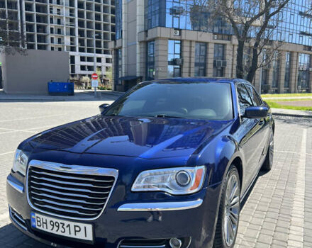 Синий Крайслер 300C, объемом двигателя 3.6 л и пробегом 132 тыс. км за 10700 $, фото 1 на Automoto.ua