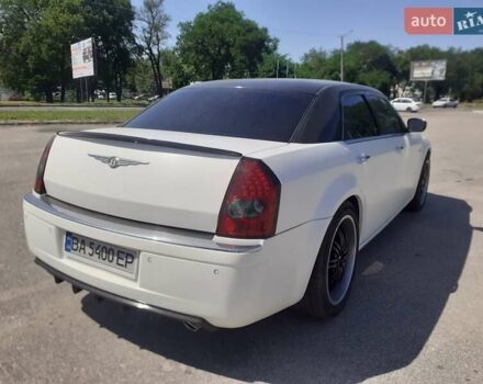 Зеленый Крайслер 300C, объемом двигателя 3.52 л и пробегом 300 тыс. км за 7700 $, фото 3 на Automoto.ua
