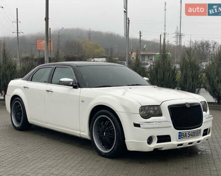 Зеленый Крайслер 300C, объемом двигателя 3.52 л и пробегом 225 тыс. км за 8500 $, фото 4 на Automoto.ua