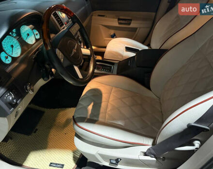 Зеленый Крайслер 300C, объемом двигателя 3.52 л и пробегом 225 тыс. км за 8500 $, фото 17 на Automoto.ua