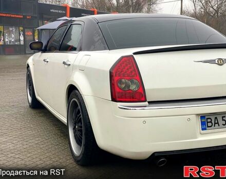 Зеленый Крайслер 300C, объемом двигателя 3.5 л и пробегом 225 тыс. км за 9200 $, фото 2 на Automoto.ua