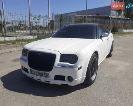 Зеленый Крайслер 300C, объемом двигателя 3.52 л и пробегом 300 тыс. км за 7700 $, фото 1 на Automoto.ua