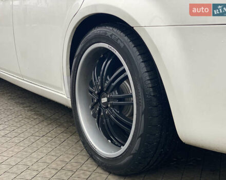 Зеленый Крайслер 300C, объемом двигателя 3.52 л и пробегом 225 тыс. км за 8500 $, фото 11 на Automoto.ua