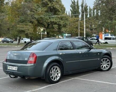 Крайслер 300C 2005 в Одессе на Automoto.ua Зеленый Крайслер 300C, объемом двигателя 3.5 л и пробегом 188 тыс. км за 9100 $, фото 4 на Automoto.ua