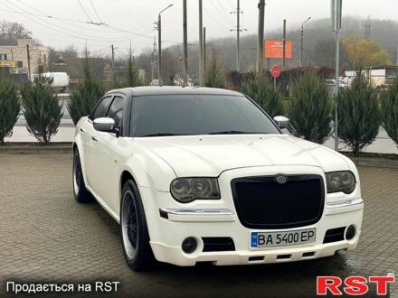 Зеленый Крайслер 300C, объемом двигателя 3.5 л и пробегом 225 тыс. км за 9200 $, фото 1 на Automoto.ua