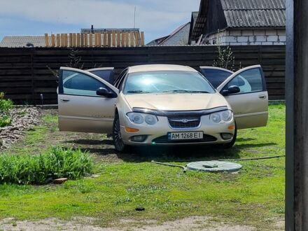 Крайслер 300М 2002 в Вышгороде на Automoto.ua Бежевый Крайслер 300М, объемом двигателя 2.7 л и пробегом 312 тыс. км за 1062 $, фото 1 на Automoto.ua