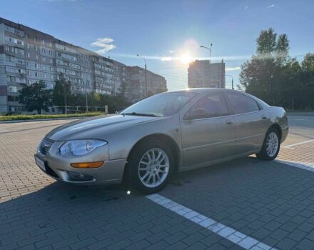 Желтый Крайслер 300М, объемом двигателя 2.7 л и пробегом 250 тыс. км за 4800 $, фото 1 на Automoto.ua