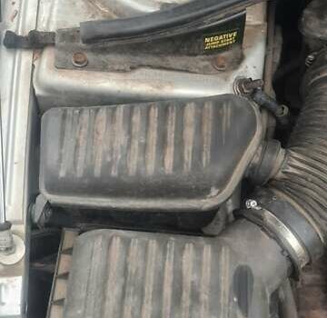 Сірий Крайслер 300М, об'ємом двигуна 2.74 л та пробігом 358 тис. км за 2300 $, фото 12 на Automoto.ua