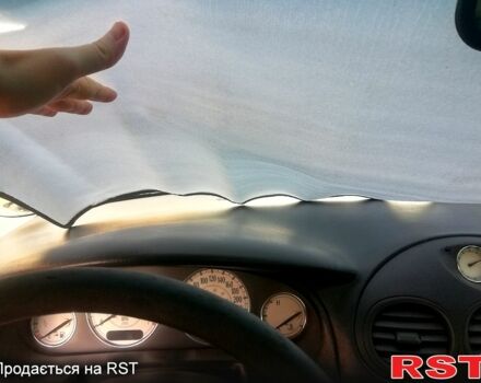 Серый Крайслер 300М, объемом двигателя 2.7 л и пробегом 100 тыс. км за 2400 $, фото 3 на Automoto.ua
