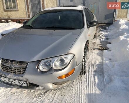 Сірий Крайслер 300М, об'ємом двигуна 2.74 л та пробігом 359 тис. км за 3400 $, фото 1 на Automoto.ua