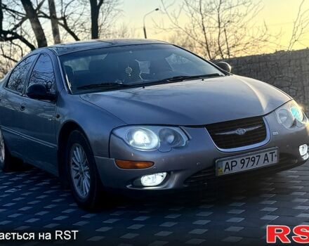 Серый Крайслер 300М, объемом двигателя 2.7 л и пробегом 263 тыс. км за 2450 $, фото 1 на Automoto.ua