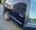 Синий Крайслер 300М, объемом двигателя 2.5 л и пробегом 380 тыс. км за 2104 $, фото 1 на Automoto.ua