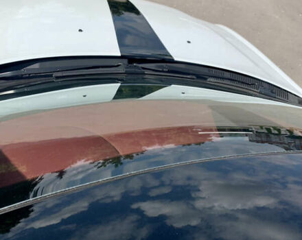 Білий Крайслер 300 S, об'ємом двигуна 3.6 л та пробігом 65 тис. км за 20000 $, фото 53 на Automoto.ua