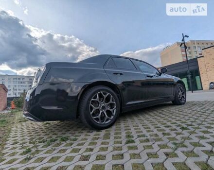 Крайслер 300 S, объемом двигателя 3.6 л и пробегом 191 тыс. км за 14400 $, фото 1 на Automoto.ua