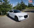 Белый Крайслер 300, объемом двигателя 3.6 л и пробегом 134 тыс. км за 17500 $, фото 1 на Automoto.ua