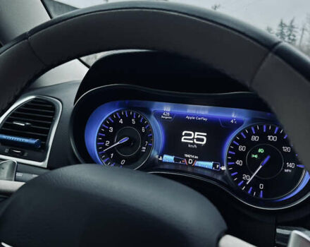 Білий Крайслер 300, об'ємом двигуна 3.6 л та пробігом 184 тис. км за 12999 $, фото 15 на Automoto.ua