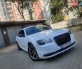 Білий Крайслер 300, об'ємом двигуна 3.6 л та пробігом 95 тис. км за 15500 $, фото 1 на Automoto.ua