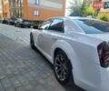 Білий Крайслер 300, об'ємом двигуна 3.6 л та пробігом 95 тис. км за 15500 $, фото 1 на Automoto.ua