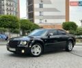 Черный Крайслер 300, объемом двигателя 2.7 л и пробегом 195 тыс. км за 6300 $, фото 8 на Automoto.ua