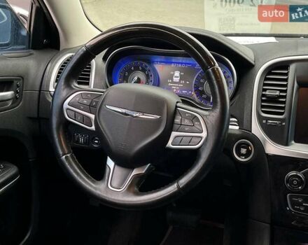 Черный Крайслер 300, объемом двигателя 3.6 л и пробегом 72 тыс. км за 12730 $, фото 28 на Automoto.ua