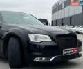 Черный Крайслер 300, объемом двигателя 3.6 л и пробегом 72 тыс. км за 12730 $, фото 5 на Automoto.ua