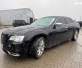 Черный Крайслер 300, объемом двигателя 3.6 л и пробегом 72 тыс. км за 13390 $, фото 1 на Automoto.ua
