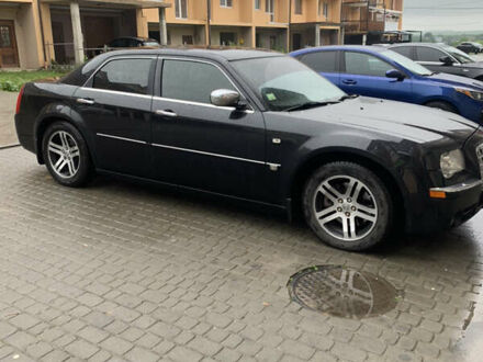 Крайслер 300 2005 в Львове на Automoto.ua Черный Крайслер 300, объемом двигателя 2.7 л и пробегом 300 тыс. км за 7000 $, фото 1 на Automoto.ua