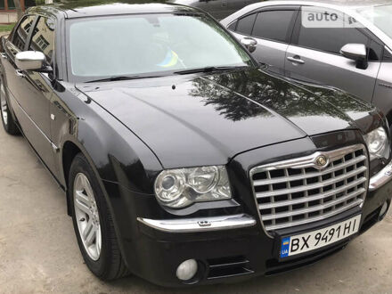 Крайслер 300 2006 в Хмельницком на Automoto.ua Черный Крайслер 300, объемом двигателя 2.7 л и пробегом 278 тыс. км за 8300 $, фото 1 на Automoto.ua