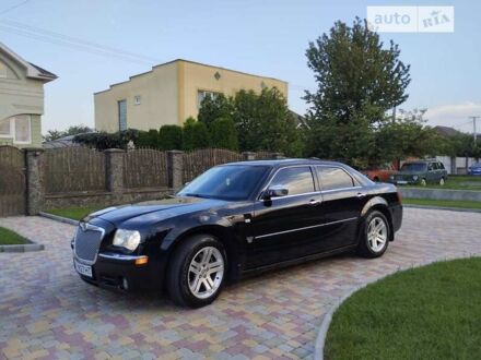 Крайслер 300 2007 у Ужгороді на Automoto.ua Чорний Крайслер 300, об'ємом двигуна 2.74 л та пробігом 200 тис. км за 8600 $, фото 1 на Automoto.ua