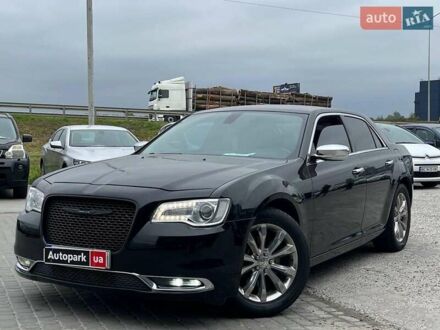 Чорний Крайслер 300, об'ємом двигуна 3.6 л та пробігом 72 тис. км за 12730 $, фото 1 на Automoto.ua
