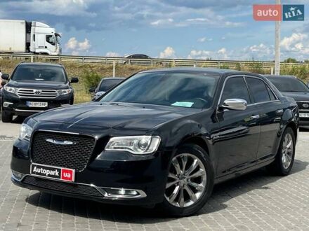 Крайслер 300 2018 в Львове на Automoto.ua Черный Крайслер 300, объемом двигателя 3.6 л и пробегом 72 тыс. км за 12900 $, фото 1 на Automoto.ua