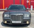 Крайслер 300, объемом двигателя 3 л и пробегом 269 тыс. км за 8190 $, фото 1 на Automoto.ua
