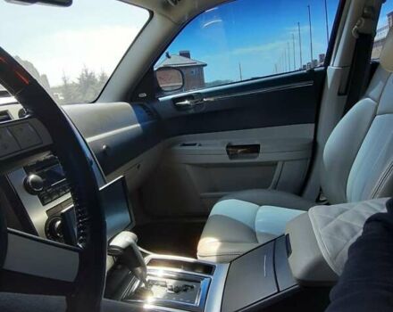 Крайслер 300, объемом двигателя 2.7 л и пробегом 150 тыс. км за 7900 $, фото 16 на Automoto.ua